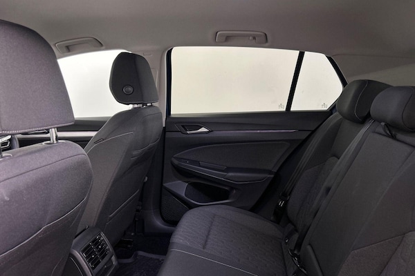 Used Volkswagen Golf 2024 for sale - 76099494: Photo 9