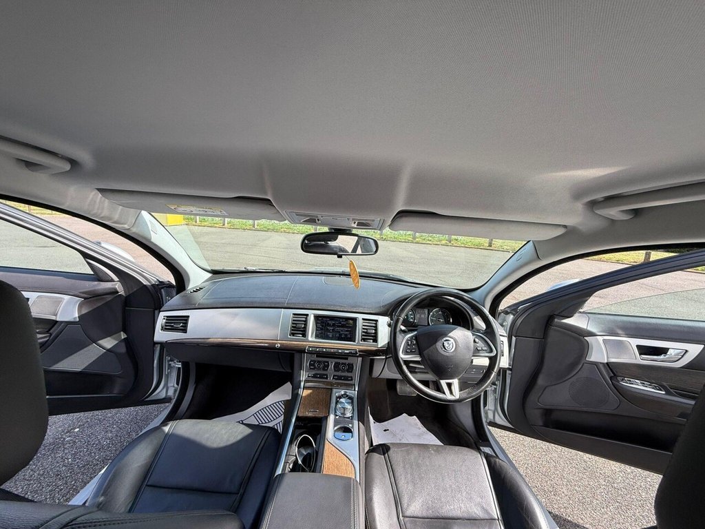 Used Jaguar XF 2015 for sale - 78069167: Photo 15