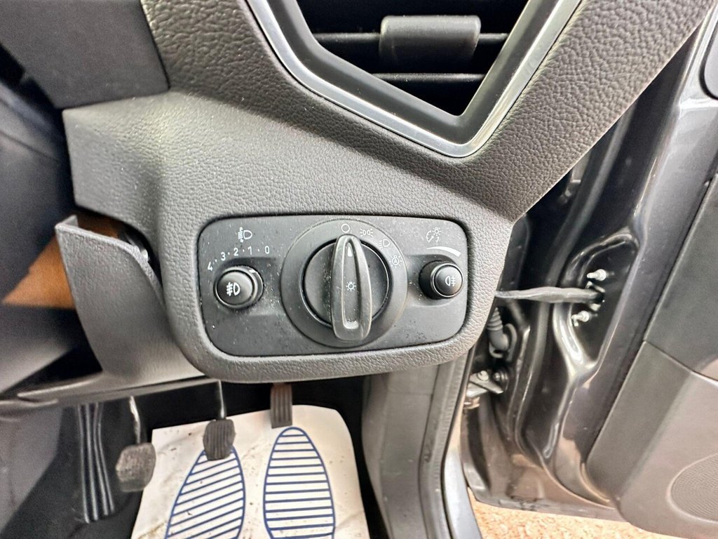 Used Ford Kuga 2015 for sale - 76934611: Photo 23