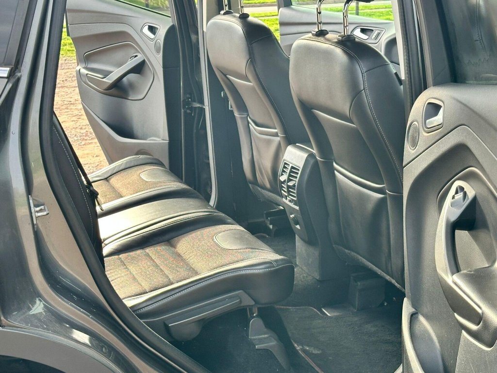 Used Ford Kuga 2015 for sale - 76934611: Photo 35