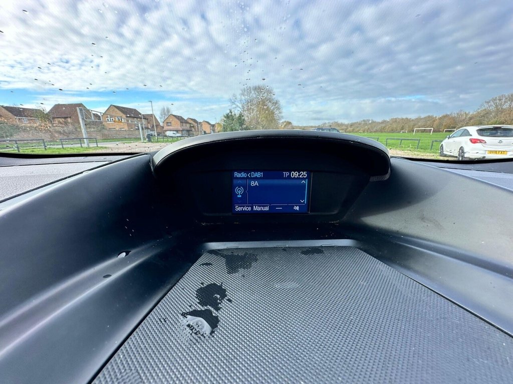 Used Ford Kuga 2015 for sale - 76934611: Photo 37