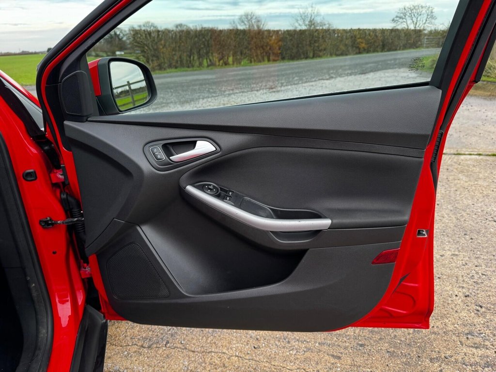 Used Ford Focus 2015 for sale - 76841219: Photo 45