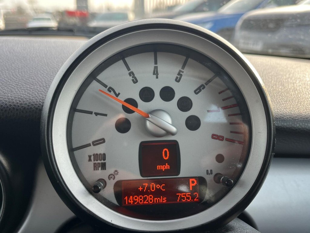 Used MINI Hatch 2010 for sale - 77212170: Photo 31