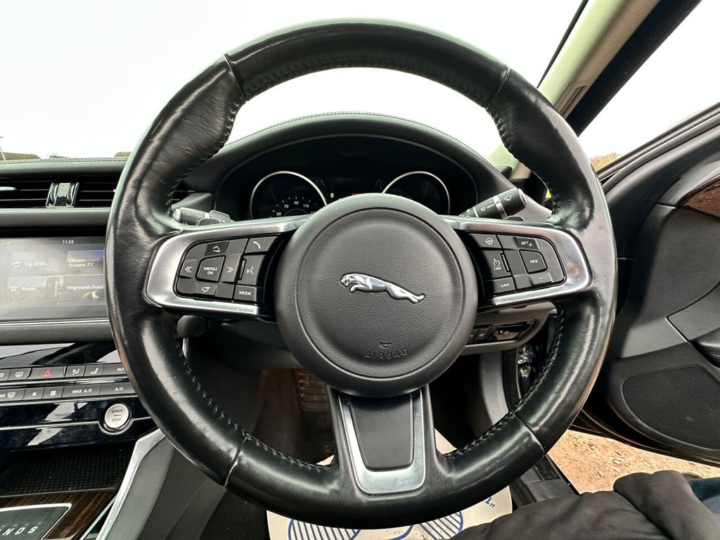 Used Jaguar XF 2017 for sale - 77067545: Photo 7