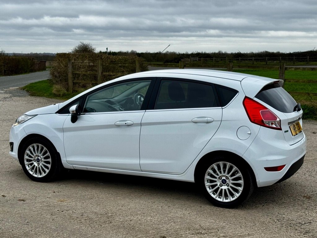 Used Ford Fiesta 2015 for sale - 77885029: Photo 14