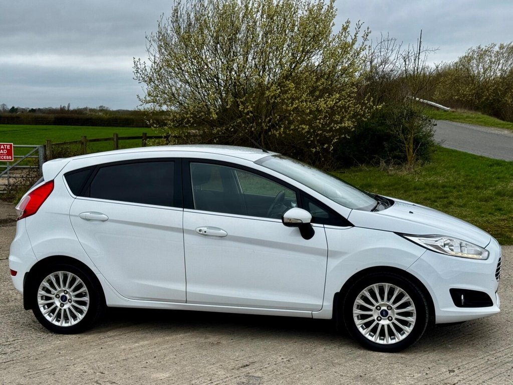 Used Ford Fiesta 2015 for sale - 77885029: Photo 20