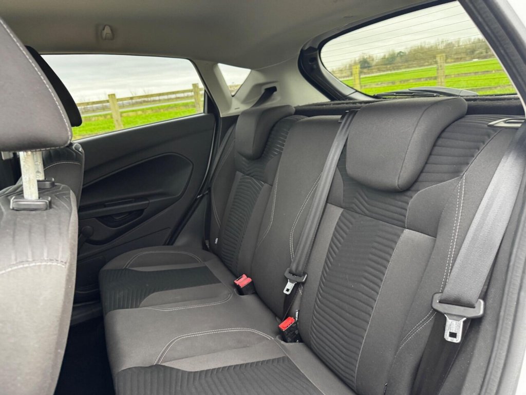 Used Ford Fiesta 2015 for sale - 77885029: Photo 32