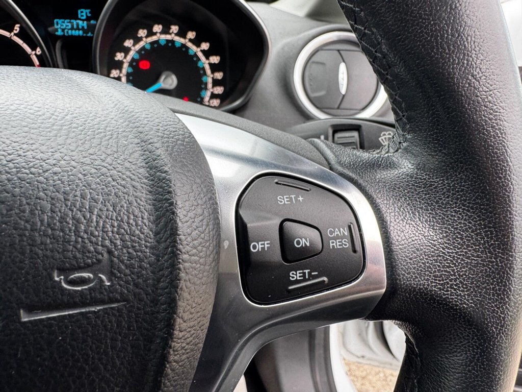 Used Ford Fiesta 2015 for sale - 77885029: Photo 38