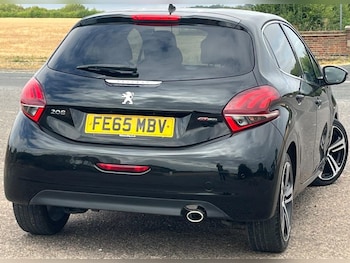 Used Peugeot 208 2016 for sale - 78418384: Photo