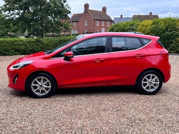 Used Ford Fiesta 2018 for sale - 78613622: Photo