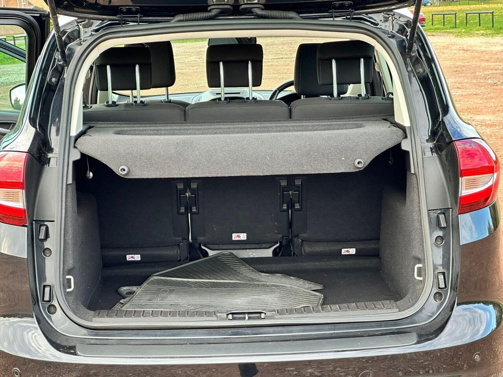 Used Ford C-Max 2015 for sale - 76520511: Photo 26