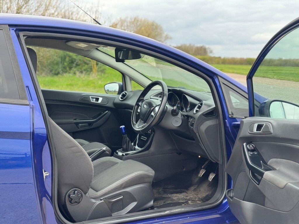 Used Ford Fiesta 2014 for sale - 78124183: Photo 24