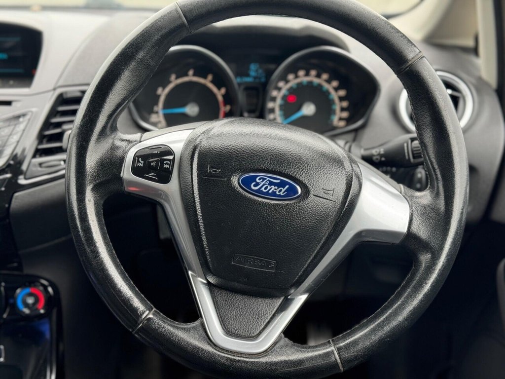 Used Ford Fiesta 2014 for sale - 78124183: Photo 37