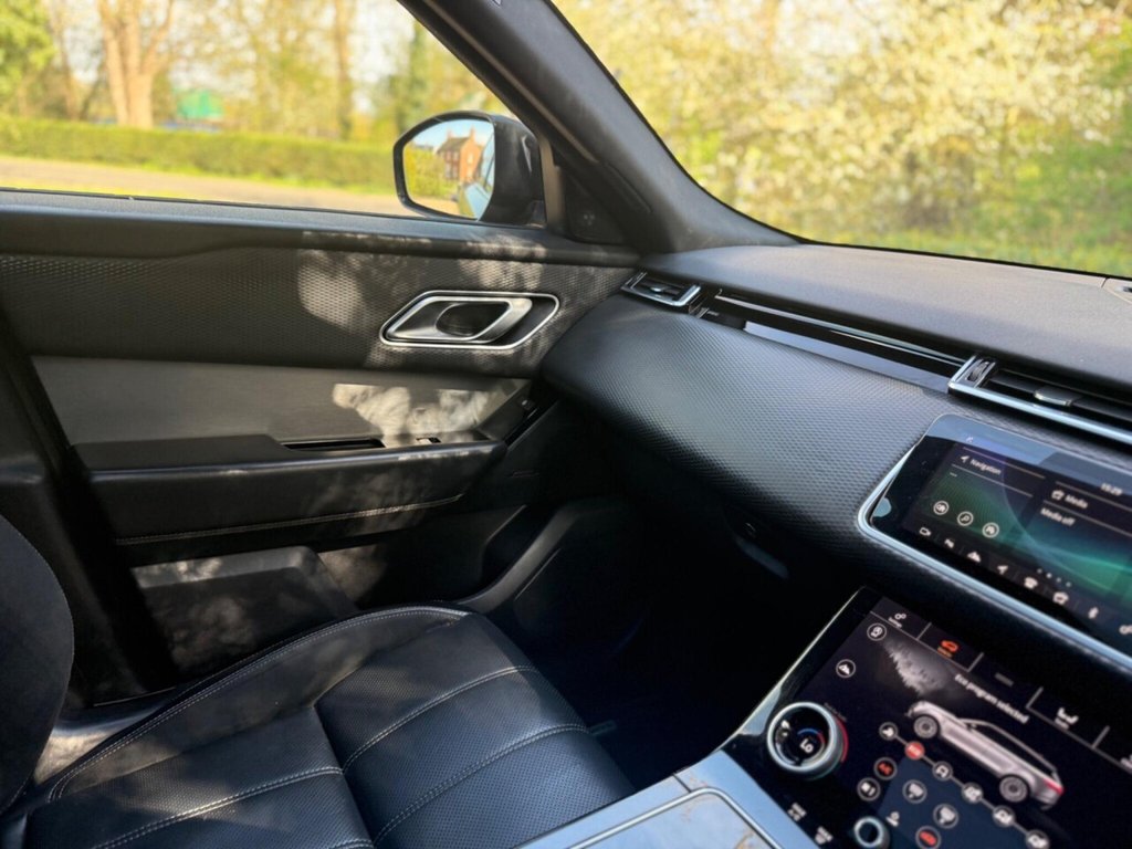 Used Land Rover Range Rover Velar 2018 for sale - 78136970: Photo 20