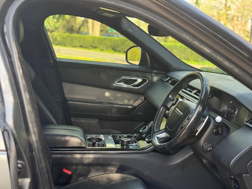 Used Land Rover Range Rover Velar 2018 for sale - 78136970: Photo 24