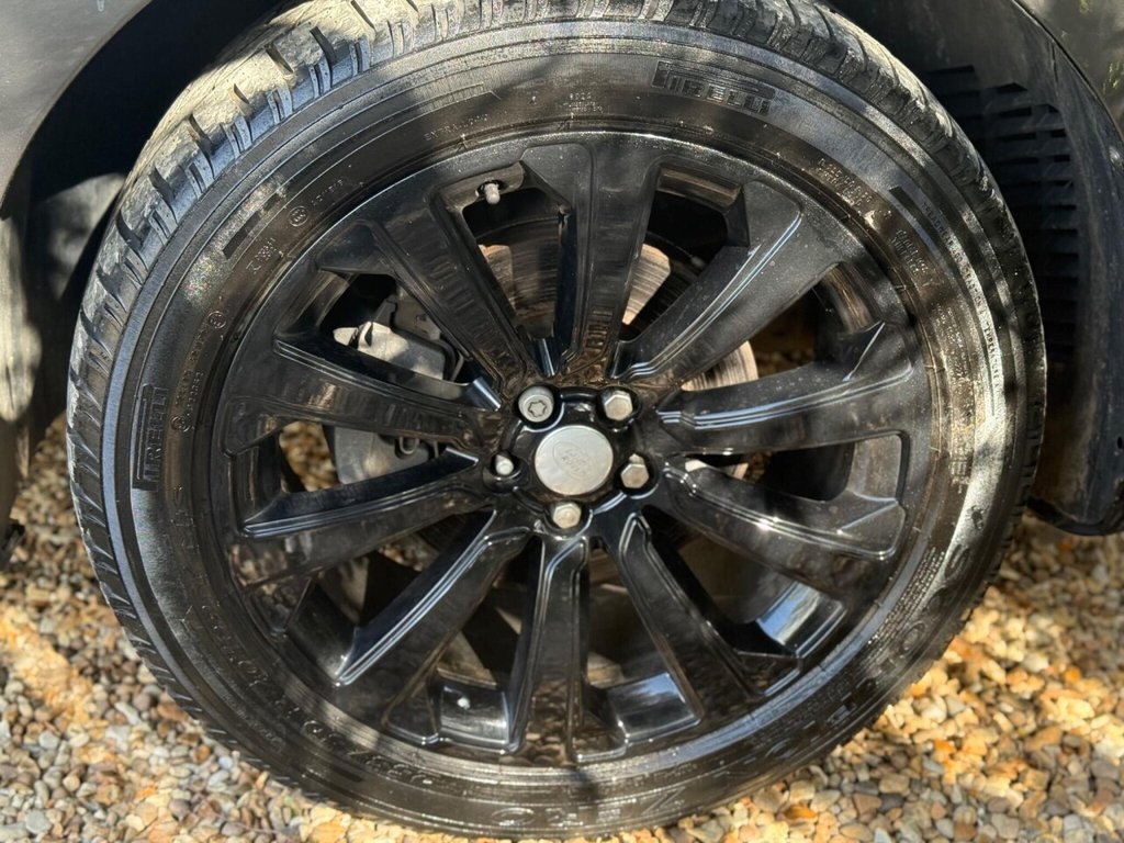 Used Land Rover Range Rover Velar 2018 for sale - 78136970: Photo 39