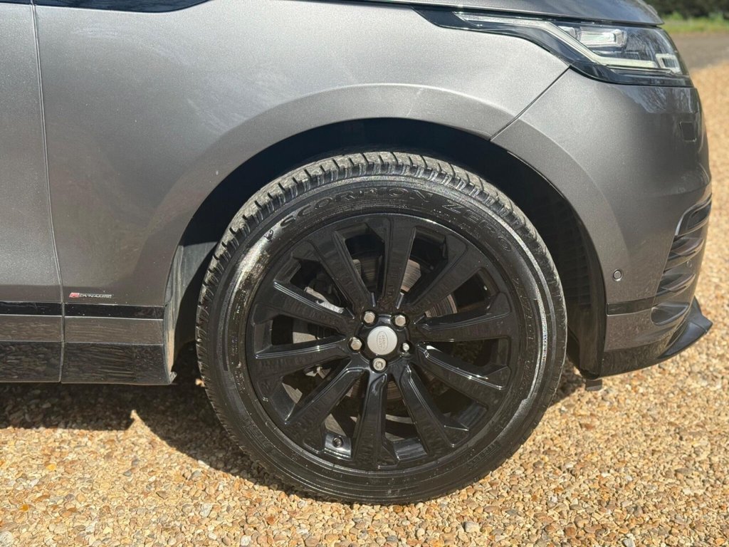 Used Land Rover Range Rover Velar 2018 for sale - 78136970: Photo 43