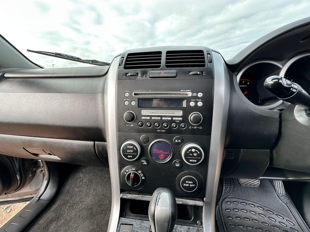 Used Suzuki Grand Vitara 2010 for sale - 76356649: Photo 15
