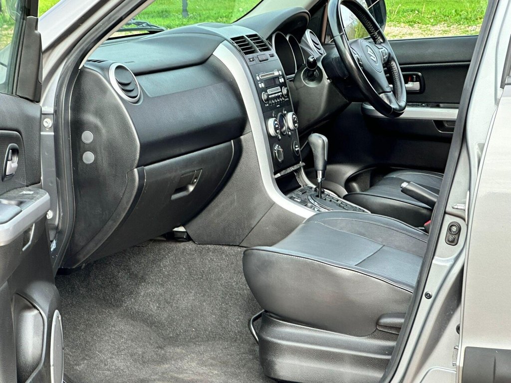 Used Suzuki Grand Vitara 2010 for sale - 76356649: Photo 30