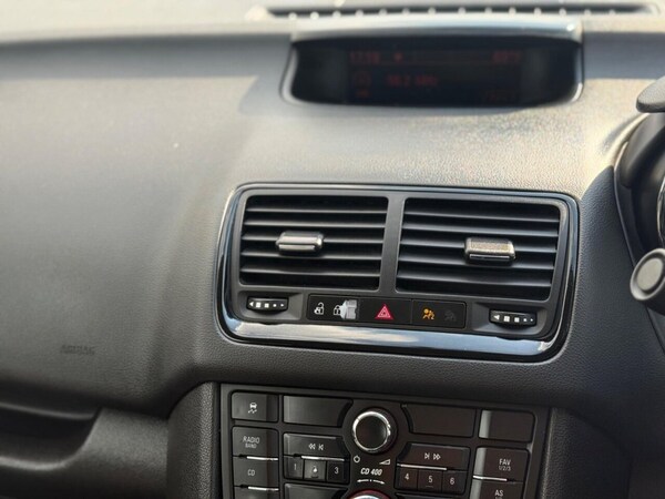 Used Vauxhall Meriva 2010 for sale - 75194506: Photo 28