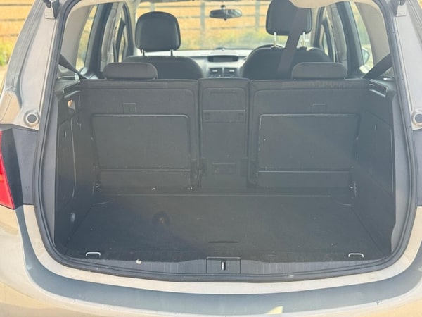Used Vauxhall Meriva 2010 for sale - 75194506: Photo 41