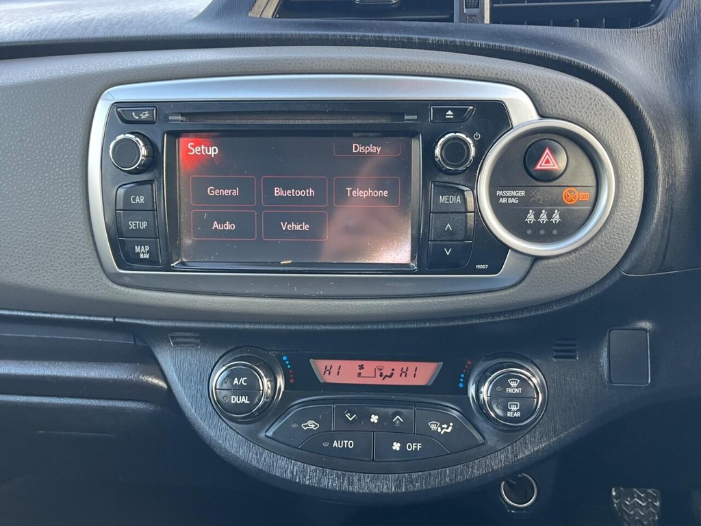 Used Toyota Yaris 2014 for sale - 76327914: Photo 17