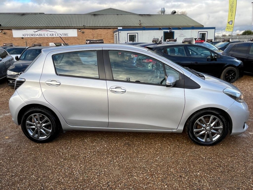 Used Toyota Yaris 2014 for sale - 76327914: Photo 5