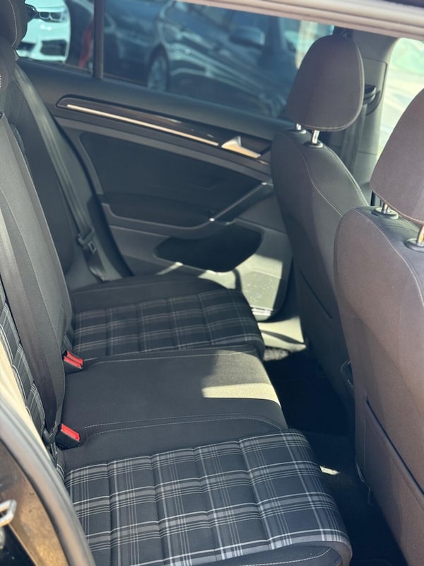 Used Volkswagen Golf 2016 for sale - 76266552: Photo 20