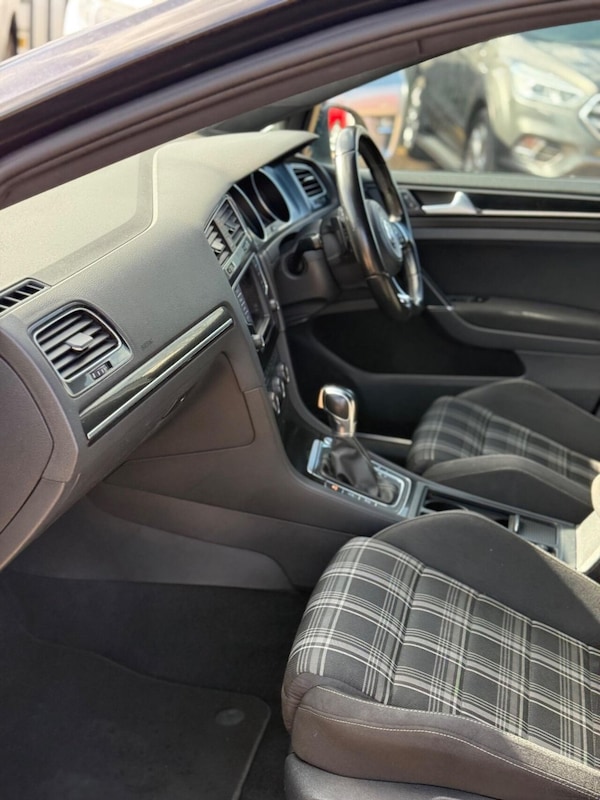 Used Volkswagen Golf 2016 for sale - 76266552: Photo 9