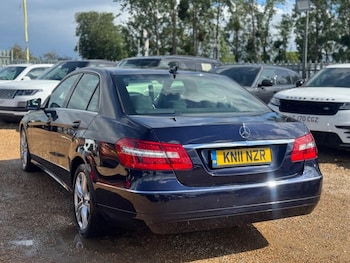 Used Mercedes-Benz E Class 2011 for sale - 78793387: Photo