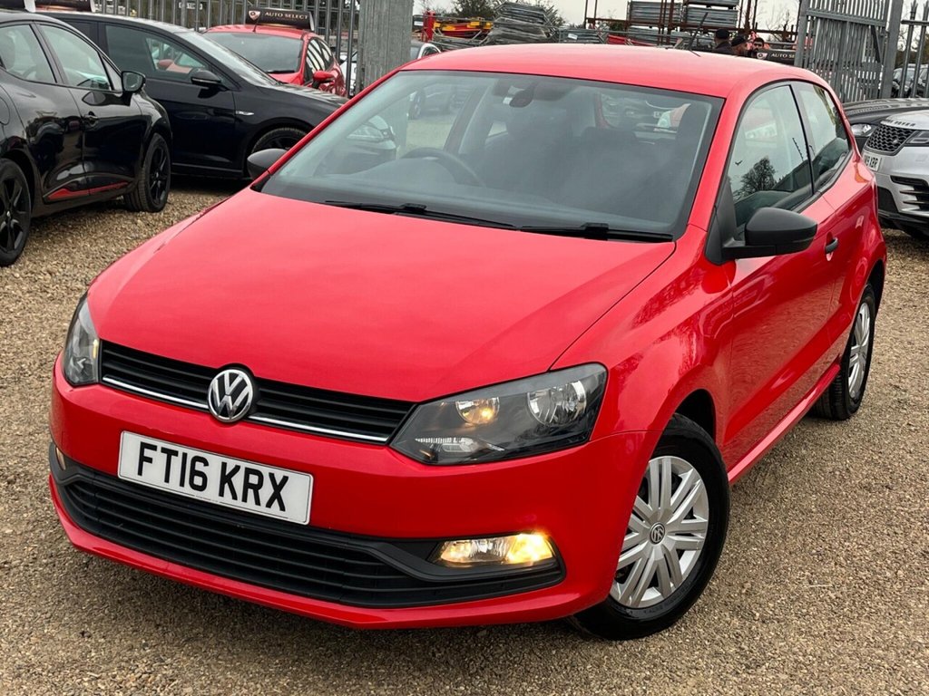 Used Volkswagen Polo 2016 for sale - 76318725: Photo 2