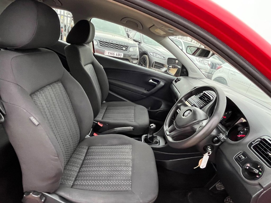 Used Volkswagen Polo 2016 for sale - 76318725: Photo 7