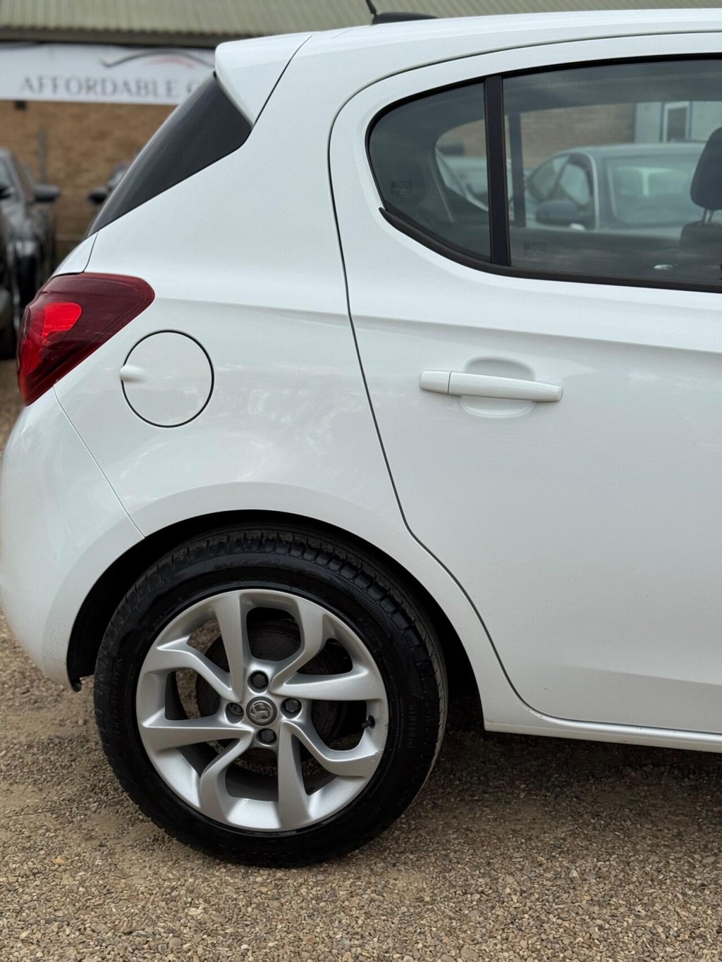 Used Vauxhall Corsa 2015 for sale - 77355664: Photo 32