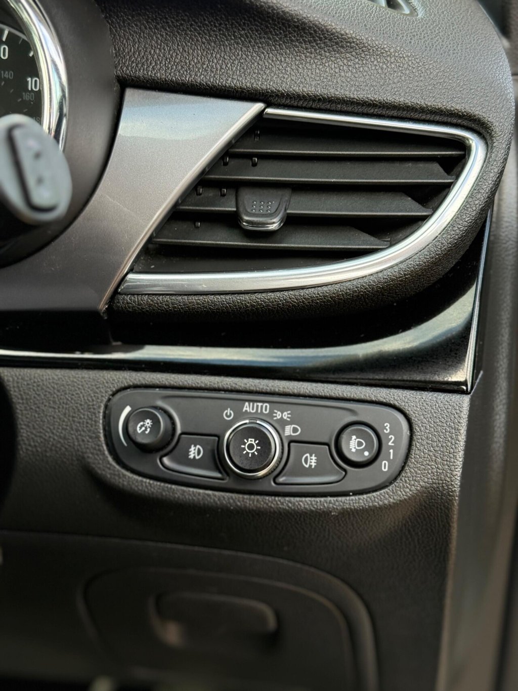 Used Vauxhall Mokka X 2017 for sale - 76333308: Photo 35