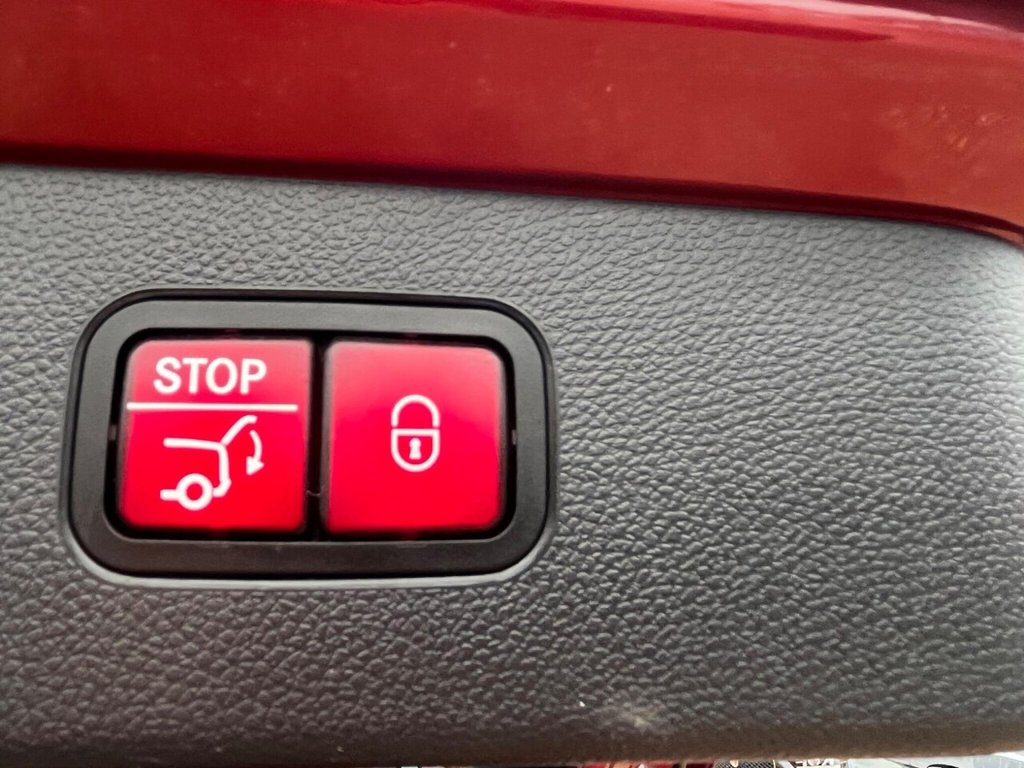 Used Mercedes-Benz GLC 2020 for sale - 76867884: Photo 35