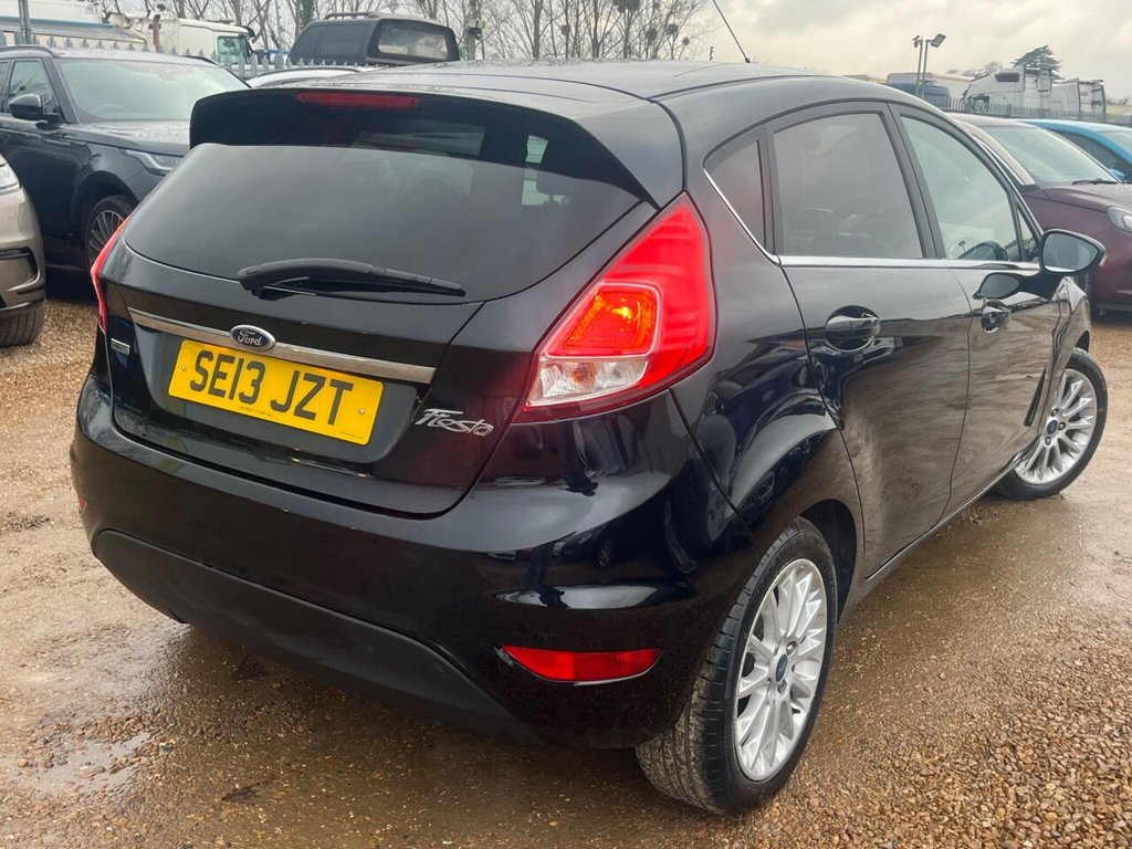 Used Ford Fiesta 2013 for sale - 77319561: Photo 18