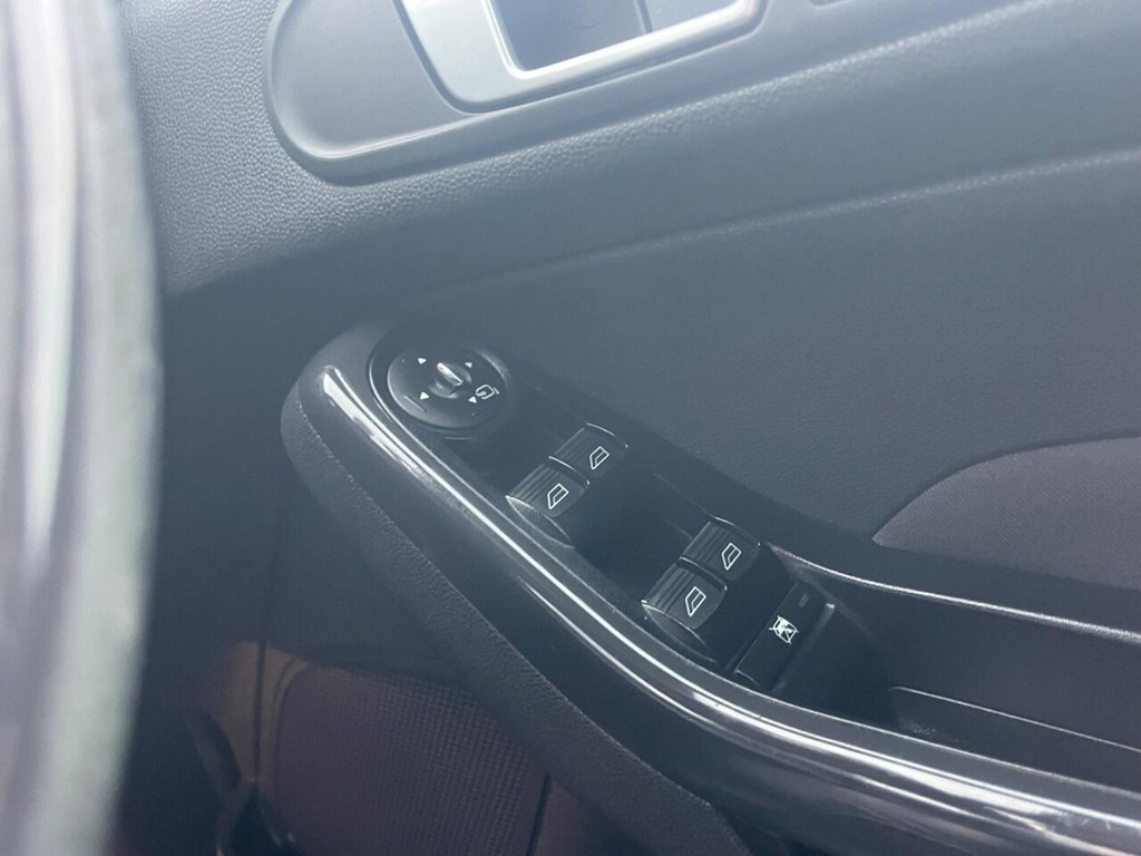 Used Ford Fiesta 2013 for sale - 77319561: Photo 30