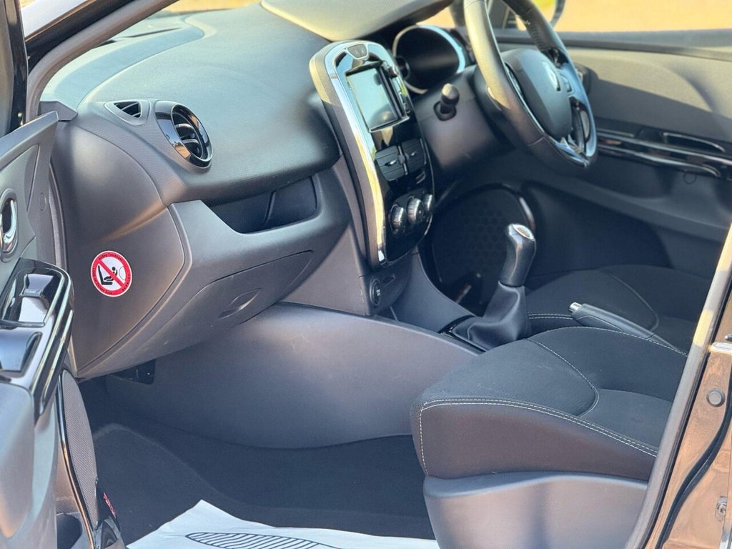 Used Renault Clio 2014 for sale - 77708941: Photo 31