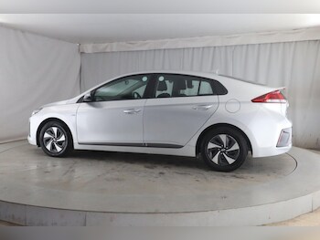 Used Hyundai IONIQ 2018 for sale - 76665619: Photo