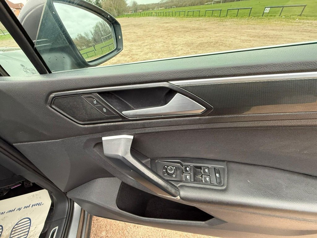 Used Volkswagen Tiguan 2017 for sale - 77911036: Photo 17