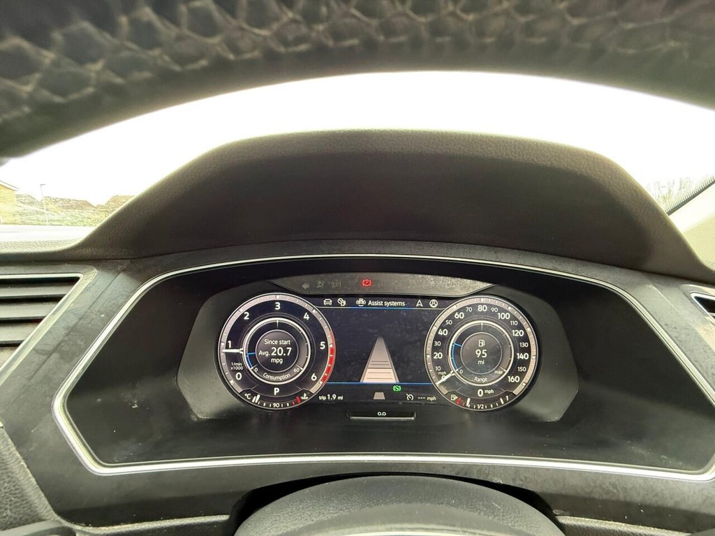 Used Volkswagen Tiguan 2017 for sale - 77911036: Photo 23