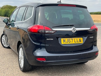 Used Vauxhall Zafira Tourer 2017 for sale - 79288484: Photo
