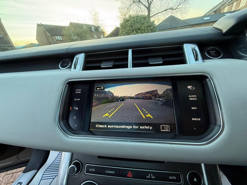 Used Land Rover Range Rover Sport 2015 for sale - 78172352: Photo 30