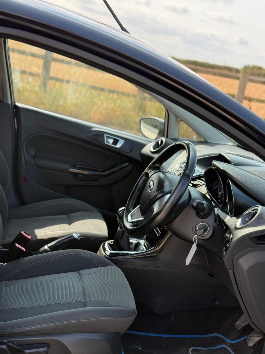 Used Ford Fiesta 2015 for sale - 76909821: Photo 15