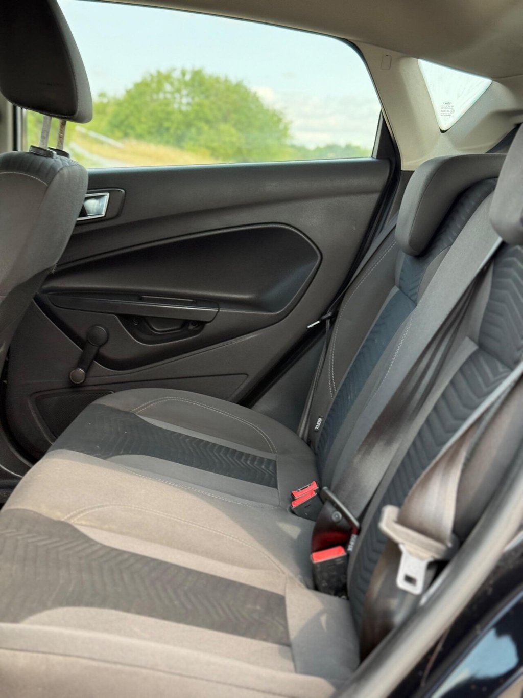 Used Ford Fiesta 2015 for sale - 76909821: Photo 18