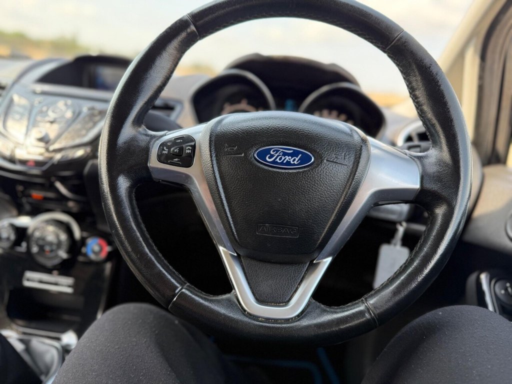 Used Ford Fiesta 2015 for sale - 76909821: Photo 38