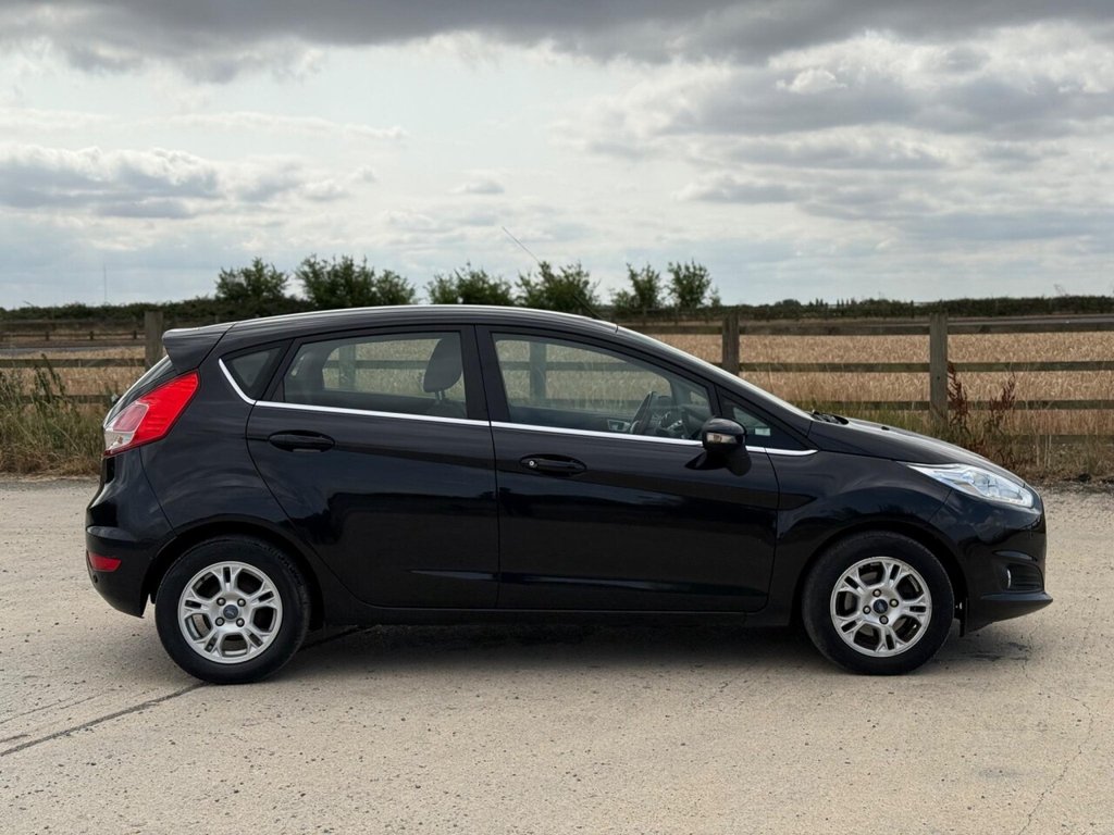 Used Ford Fiesta 2015 for sale - 76909821: Photo 5