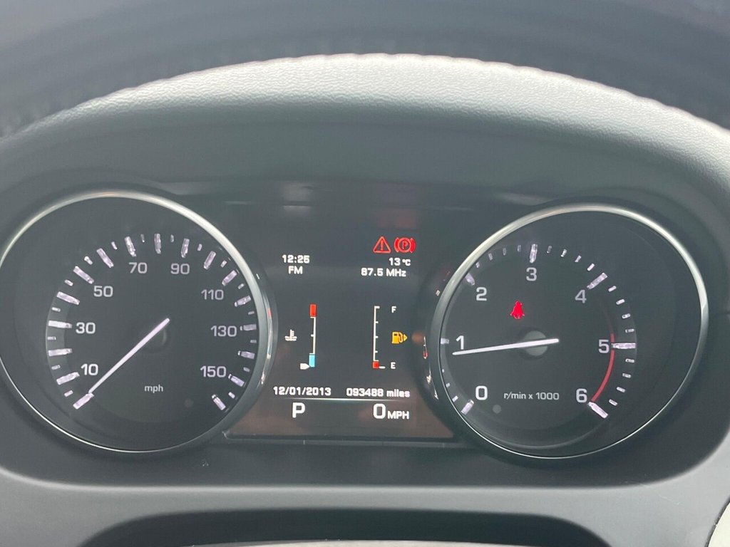 Used Land Rover Discovery Sport 2016 for sale - 78082563: Photo 14