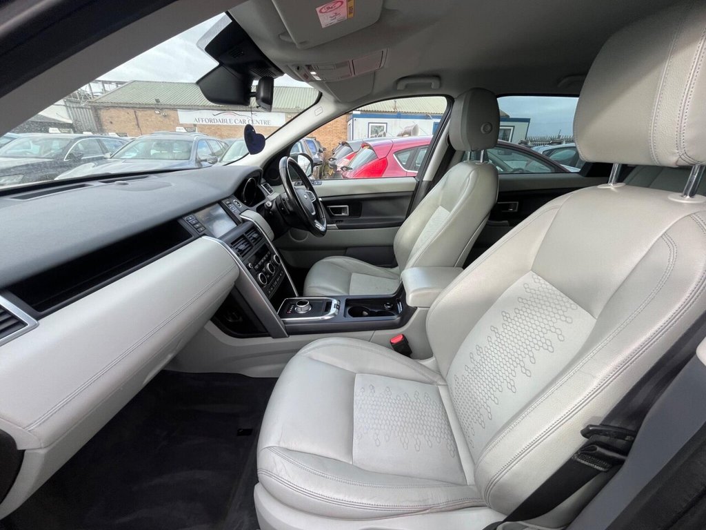Used Land Rover Discovery Sport 2016 for sale - 78082563: Photo 25