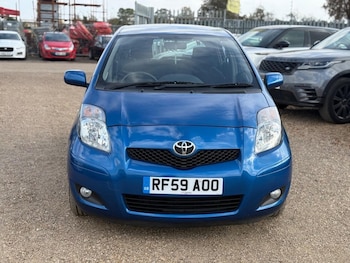 Used Toyota Yaris 2010 for sale - 76147655: Photo 2